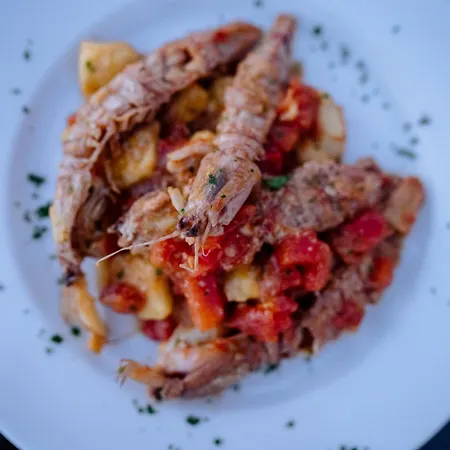 Faro Di Punta Fenaio Resort